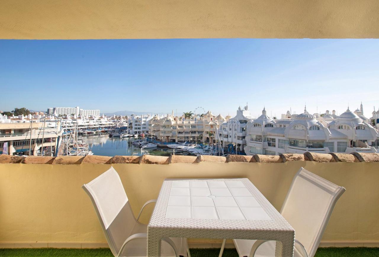 Luxury In Puerto Marina Apartment Benalmadena Bagian luar foto