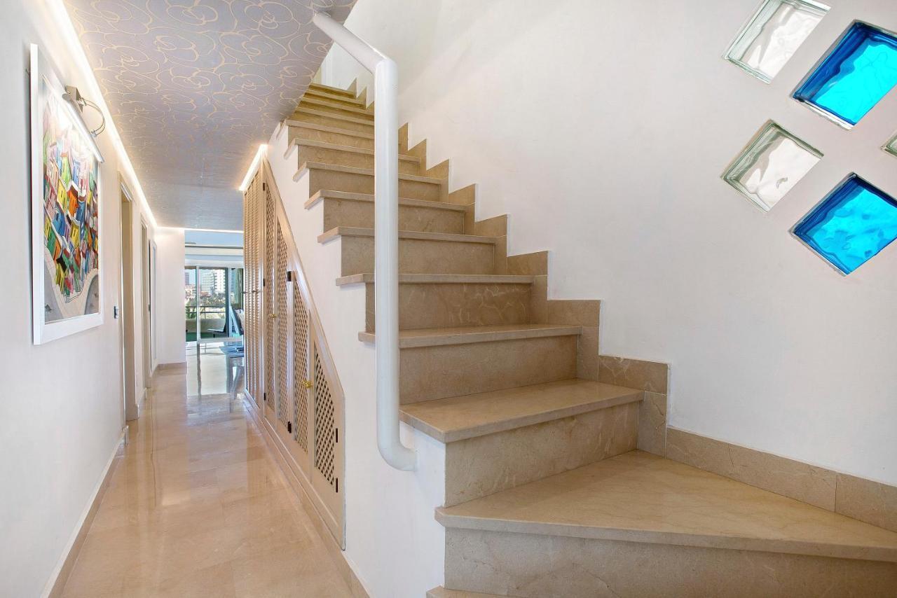 Luxury In Puerto Marina Apartment Benalmadena Bagian luar foto