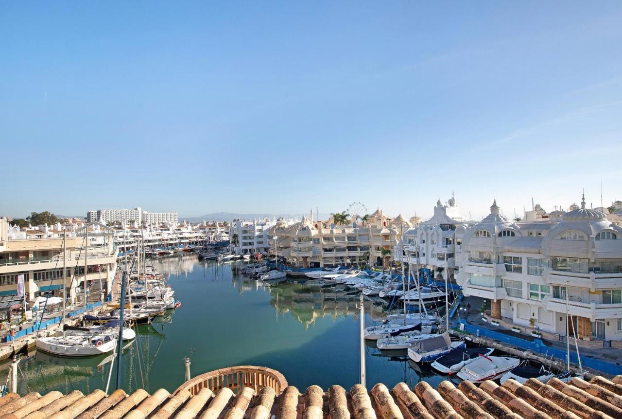 Luxury In Puerto Marina Apartment Benalmadena Bagian luar foto