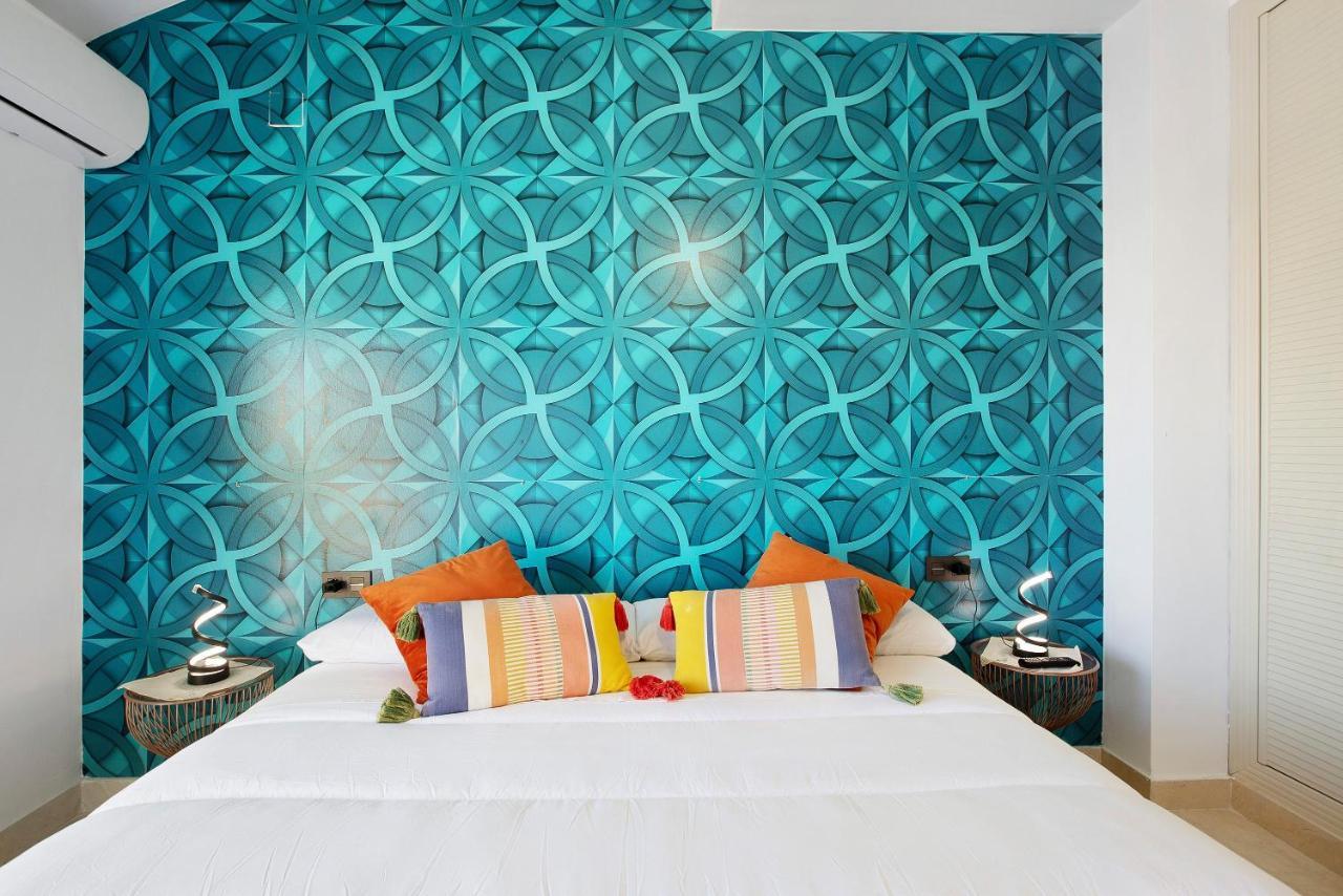 Luxury In Puerto Marina Apartment Benalmadena Bagian luar foto
